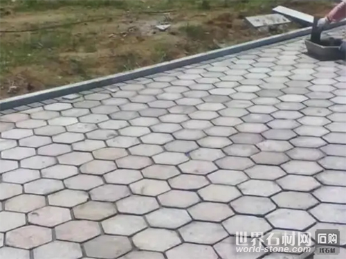 芝麻黑碎拼